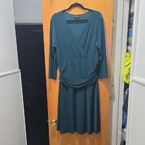 Elegant Teal Long Sleeve Dress